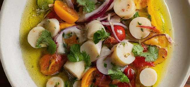 Plate with heart of palm ceviche from a top view.